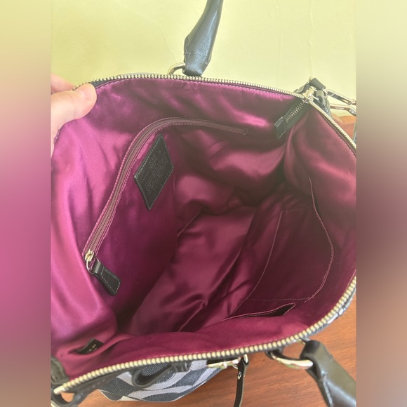 Authentic Coach bag - Picture 5 of 8